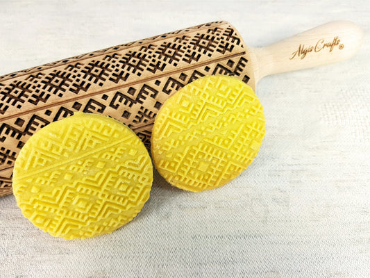 ETHNO RIBBON embossed rolling pin. Engraved dough roller with ethnical pattern for embossed cookies