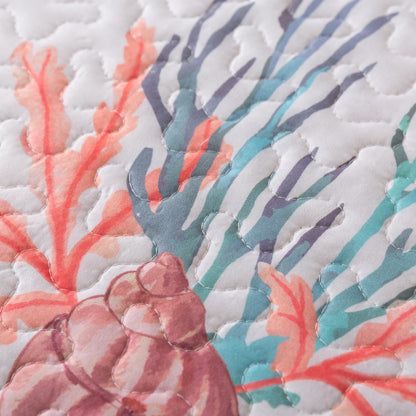 Soul & Lane Seaside Treasures Bedding Quilt Set - King with 2 Shams | Ocean Beachfront Lightweight Quilted Bedspread