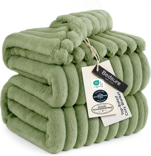 Bedsure GentleSoft Full Blanket - Cozy Reseda Fleece Throw for Couch | Perfect Gift for Women, 84x90 Inches