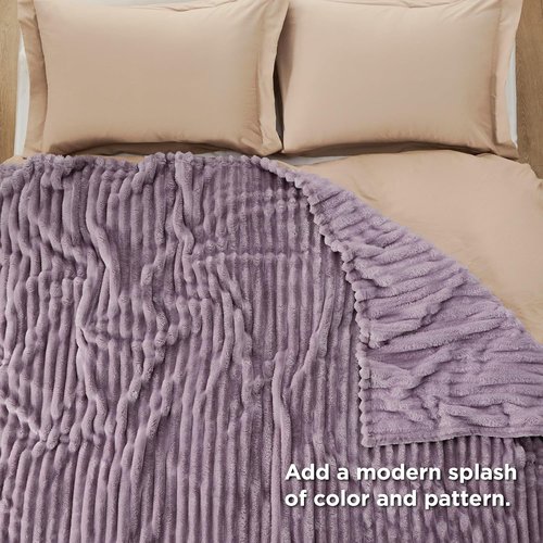 Bedsure GentleSoft Light Purple Fleece Blanket - Cozy, Soft Throw for Couch | 108x90 Inches