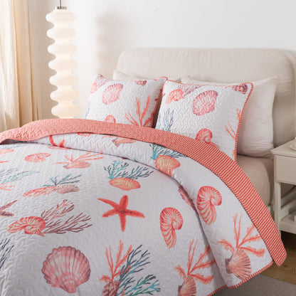 Soul & Lane Seaside Treasures Bedding Quilt Set - King with 2 Shams | Ocean Beachfront Lightweight Quilted Bedspread