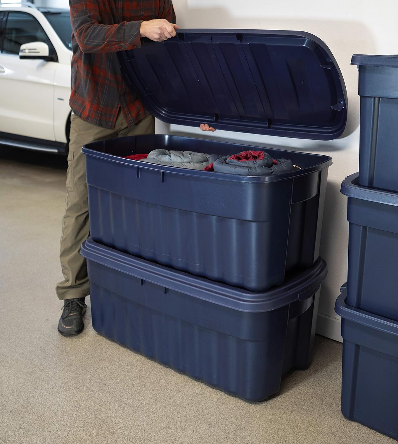 Rubbermaid 50 Gallon Roughneck Storage Tote - Durable, Reusable Plastic Bin for Organizing