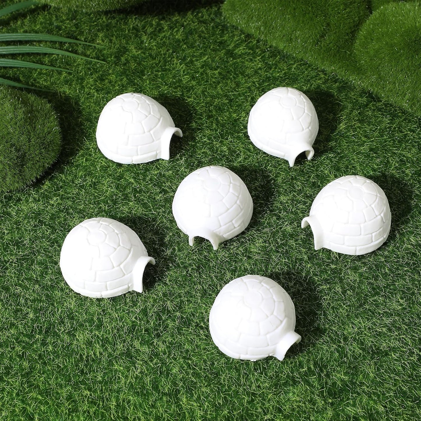 Skiennix Mini Igloo Toys - Lifelike Arctic Ice House Models for Kids | 6-Piece Set for Dollhouse Decor