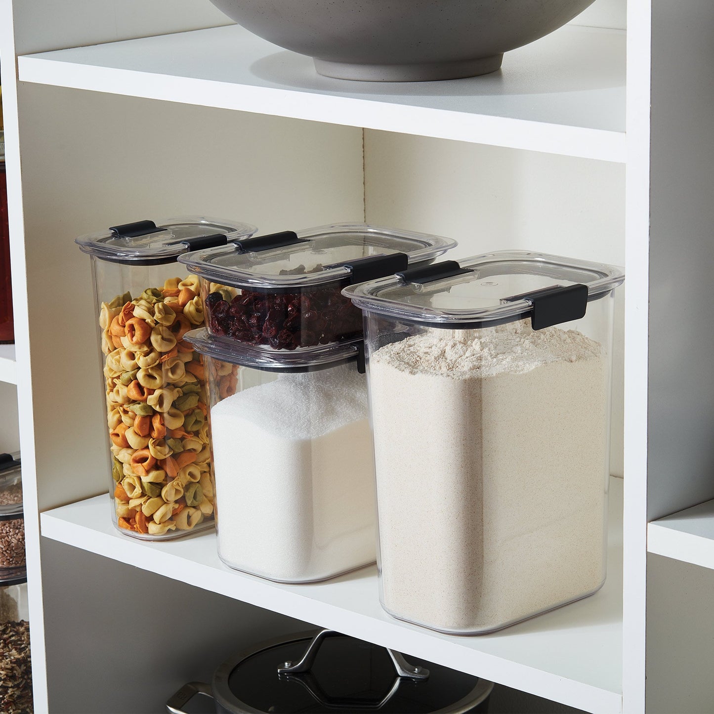 Rubbermaid Brilliance Pantry Food Storage Container Set