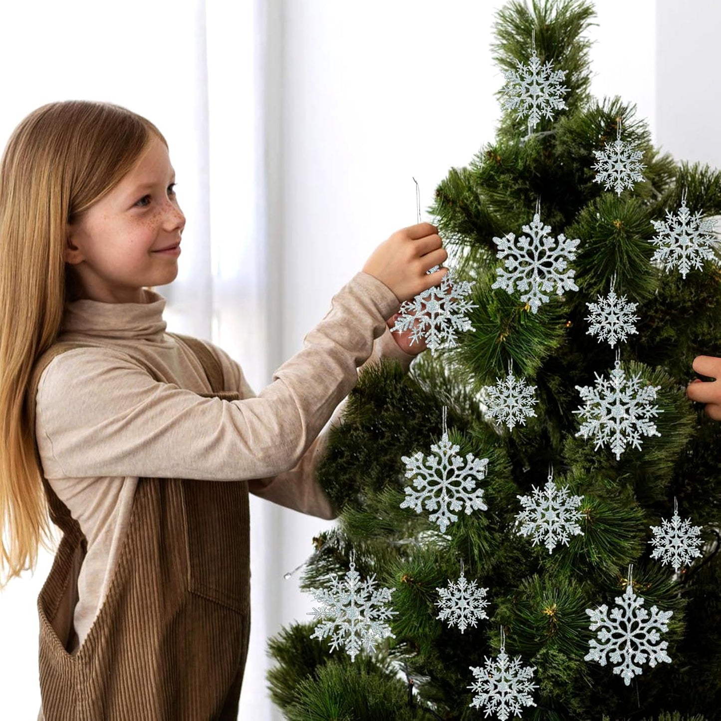 Skiennix 36-Piece Iridescent Silver Christmas Snowflake Ornaments - Sparkling Glitter Decor for Winter Wonderland Parties