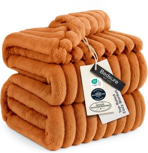 Bedsure GentleSoft Full Blanket - Cozy Orange Fleece Throw for Couch | Perfect Gift for Women, 84x90 Inches