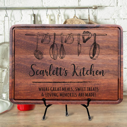 Skiennix Personalized Engraved Cutting Board - Unique Custom Gift for Mom, Wife, or Grandma | Perfect for Any Occasion