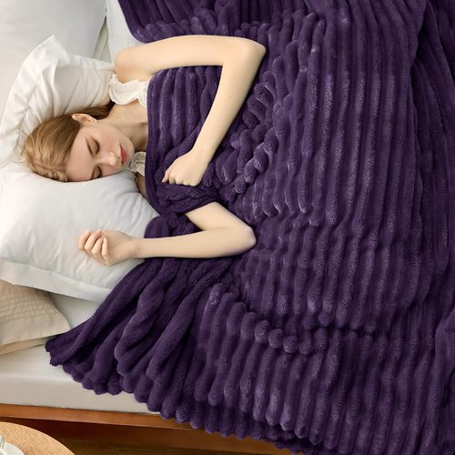Bedsure GentleSoft Fleece Blanket - Super Soft Cozy Purple King Blanket, 108x90 Inches