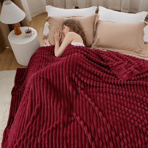 Bedsure GentleSoft Full Blanket - Cozy Red Throw for Women | Large 84x90 Inches Softness