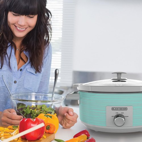 BLACK+DECKER 7-Quart Slow Cooker - Dishwasher Safe with Lid Holder & 3 Heat Settings - Teal
