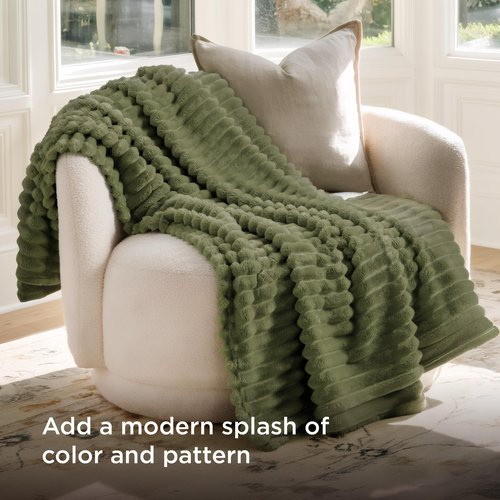 Bedsure GentleSoft Twin XL Blanket for Bed - Cozy Soft Blankets for Women, Cute Small Fleece Throws for Girls, Birthday Gifts for Women Decor Gifts, Moss, 66x90 Inches