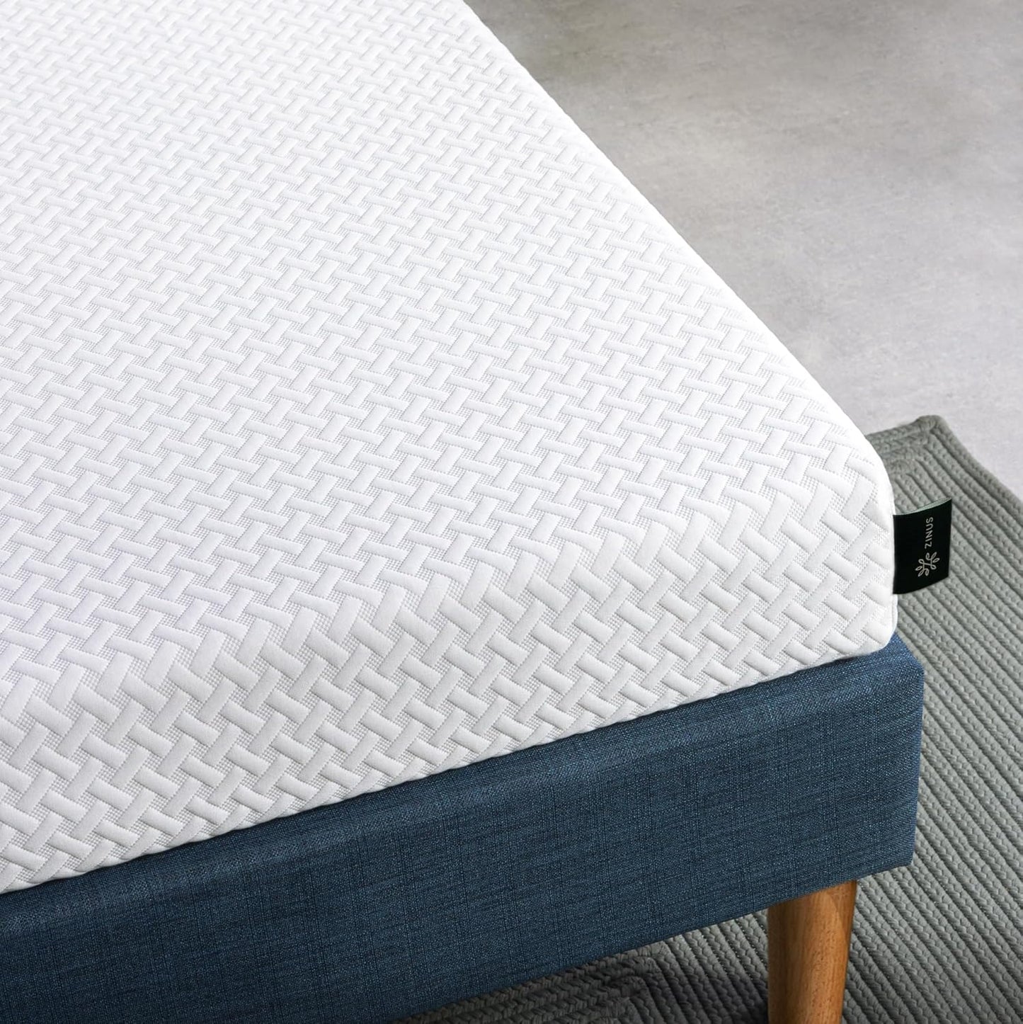 Zinus 6 Inch Full Memory Foam Mattress - Cooling Essential Design, Medium Feel, Safe Materials