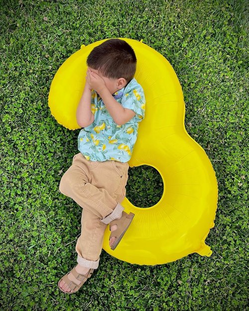 1st Birthday Decorations | Skiennix 40-Inch Yellow Number 1 Balloon for Girls & Toddlers