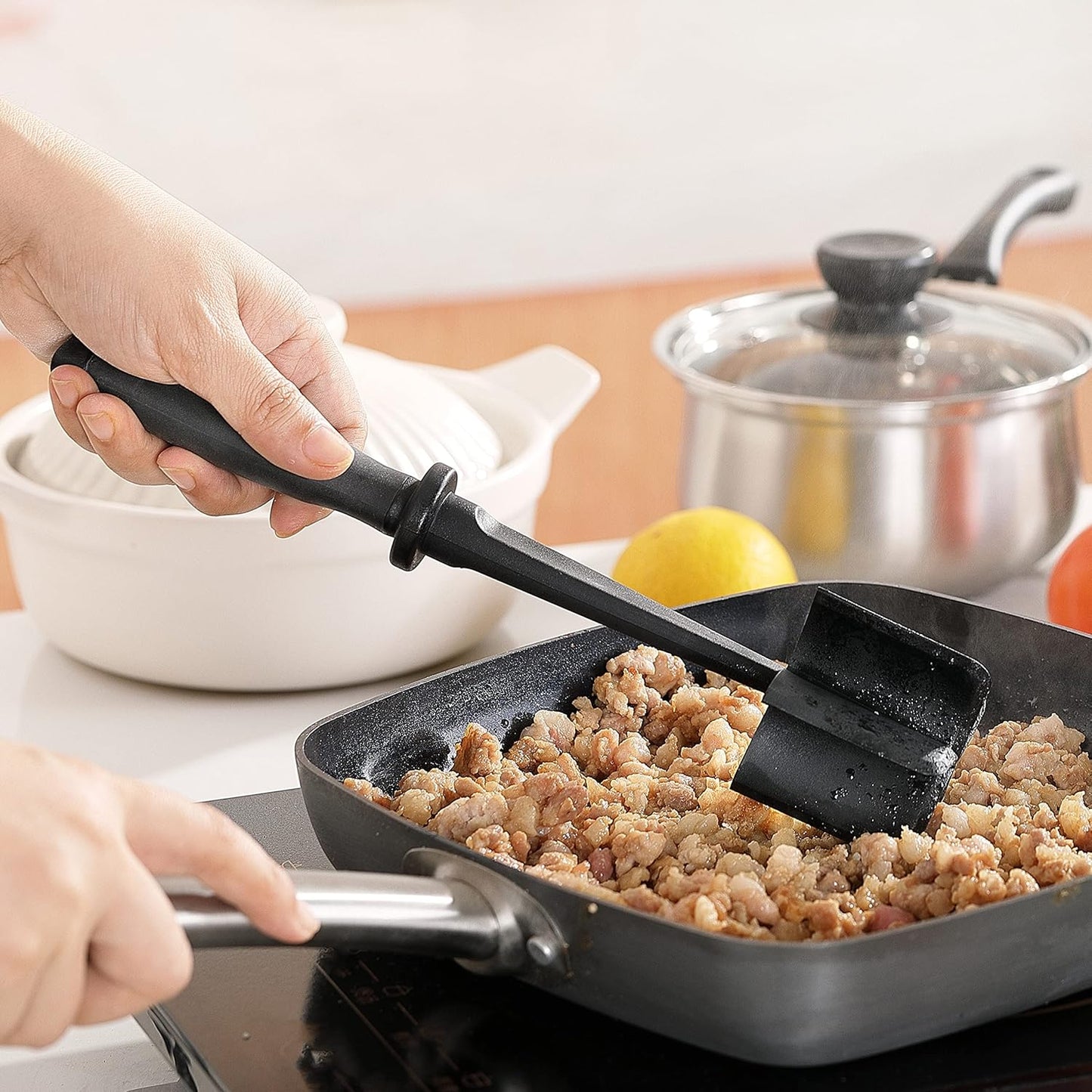 Skiennix Meat Chopper - Heat Resistant 5-Blade Ground Beef Masher | Nylon Kitchen Tool