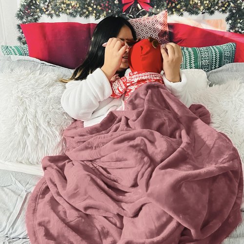 Bedsure GentleSoft Fleece Blankets Twin Size Dusty Rose - 300GSM Lightweight Plush Fuzzy Cozy Soft Blanket for Bed, Sofa, Couch, Travel, Camping, 60x80 inches