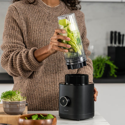 ZWILLING Enfinigy Personal Blender - 20-Oz Smoothie Maker in Sleek Black Finish