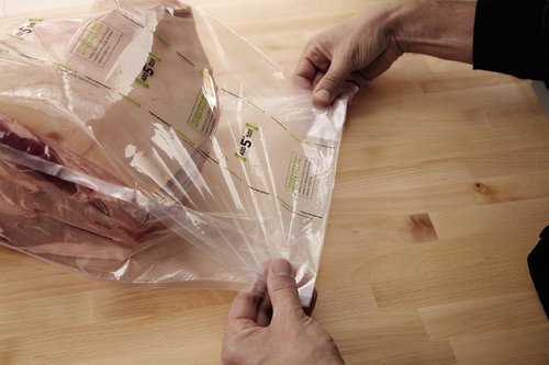 FoodSaver Vacuum Sealer Bags - Extra Large Size for Maximum Freshness and Storage Efficiency
