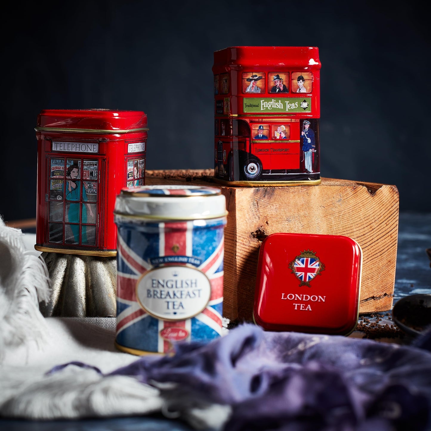 London & British Icons 3x Mini Tea Tins with Fine English Loose Leaf Tea (Union Jack, Red London Bus, Telephone Box)