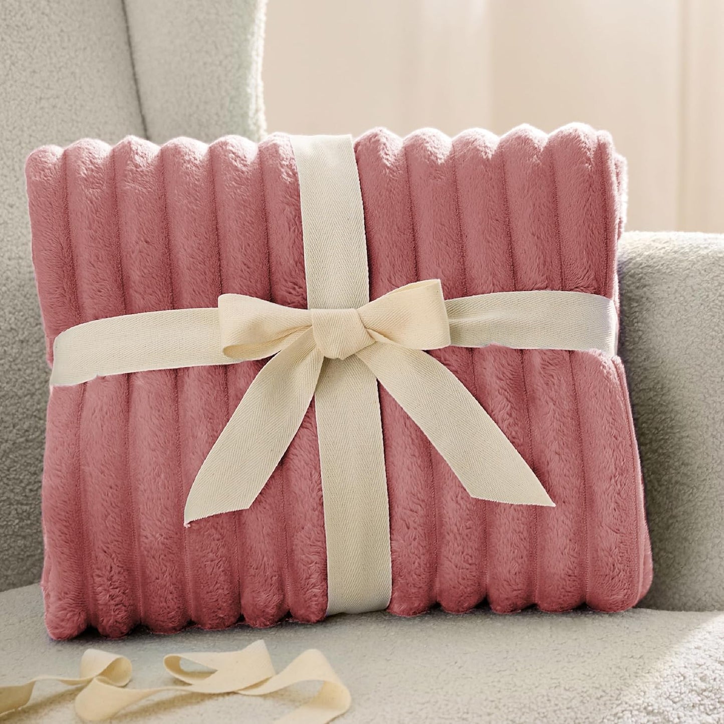 Bedsure GentleSoft King Blanket - Super Soft Dusty Pink Fleece for Cozy Comfort, 108x90 Inches