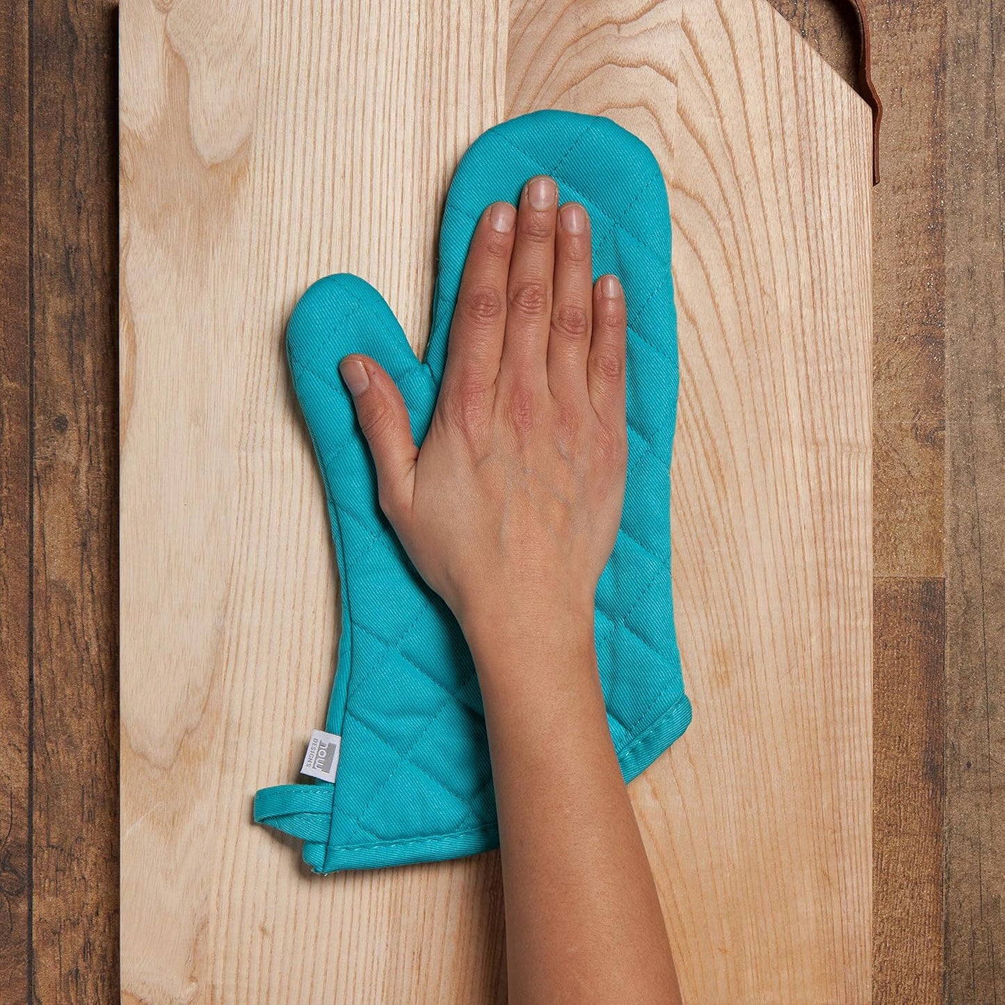 Now Designs Basic Oven Mitt | Bali Design - 6.5 x 13 in | Set of 2 for Stylish Kitchen Protection