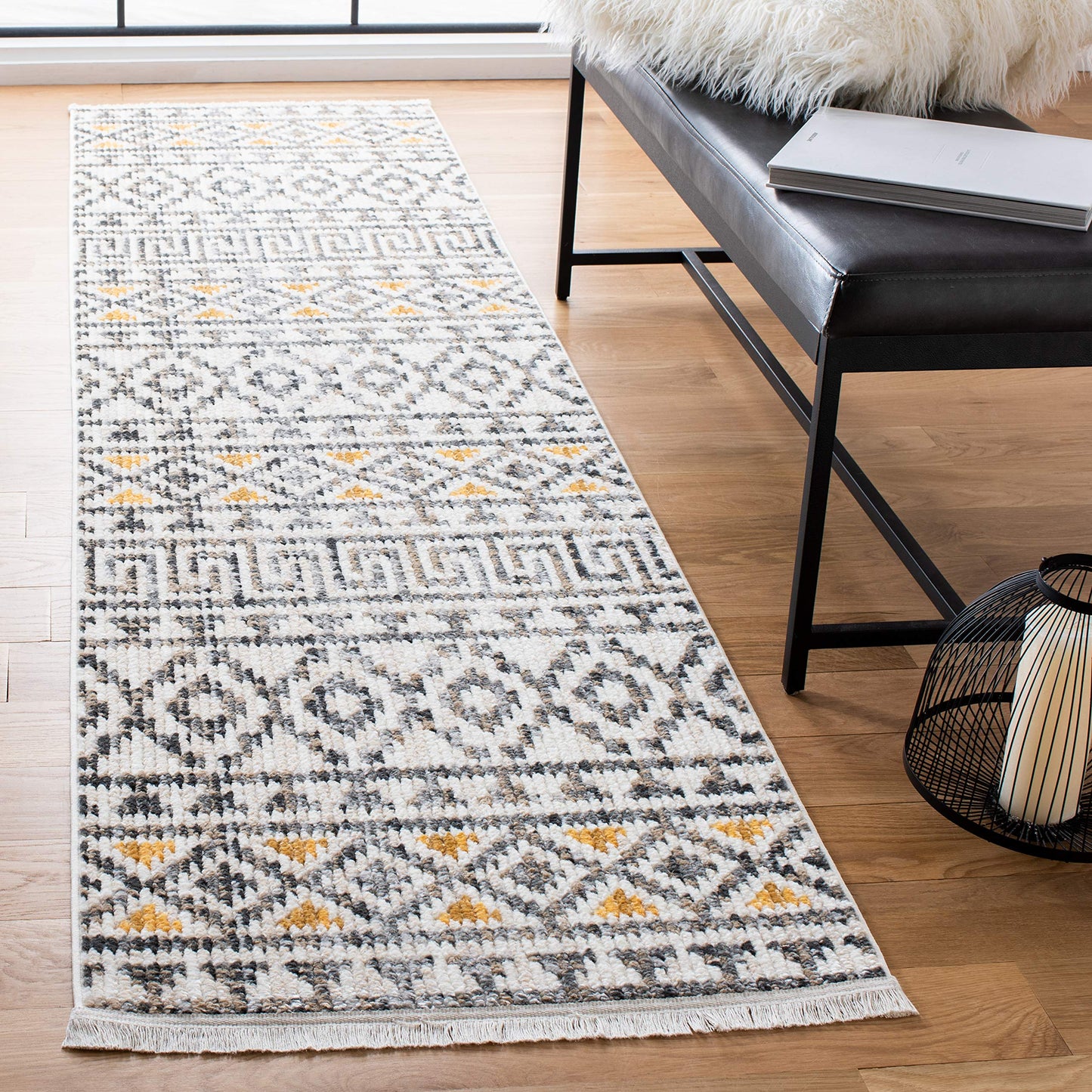 SAFAVIEH Sedona Collection Runner Rug - 2'4" x 9', Ivory & Charcoal, Moroccan Boho Tribal Design, Non-Shedding & Easy Care, Ideal for High Traffic Areas in Living Room, Bedroom (SED883B)