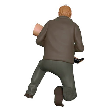 Hallmark Keepsake Christmas Ornament - Family Controversy from A Christmas Story