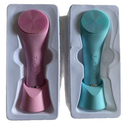 Sonic vibration heating device combined with electric silicone facial cleansing brush